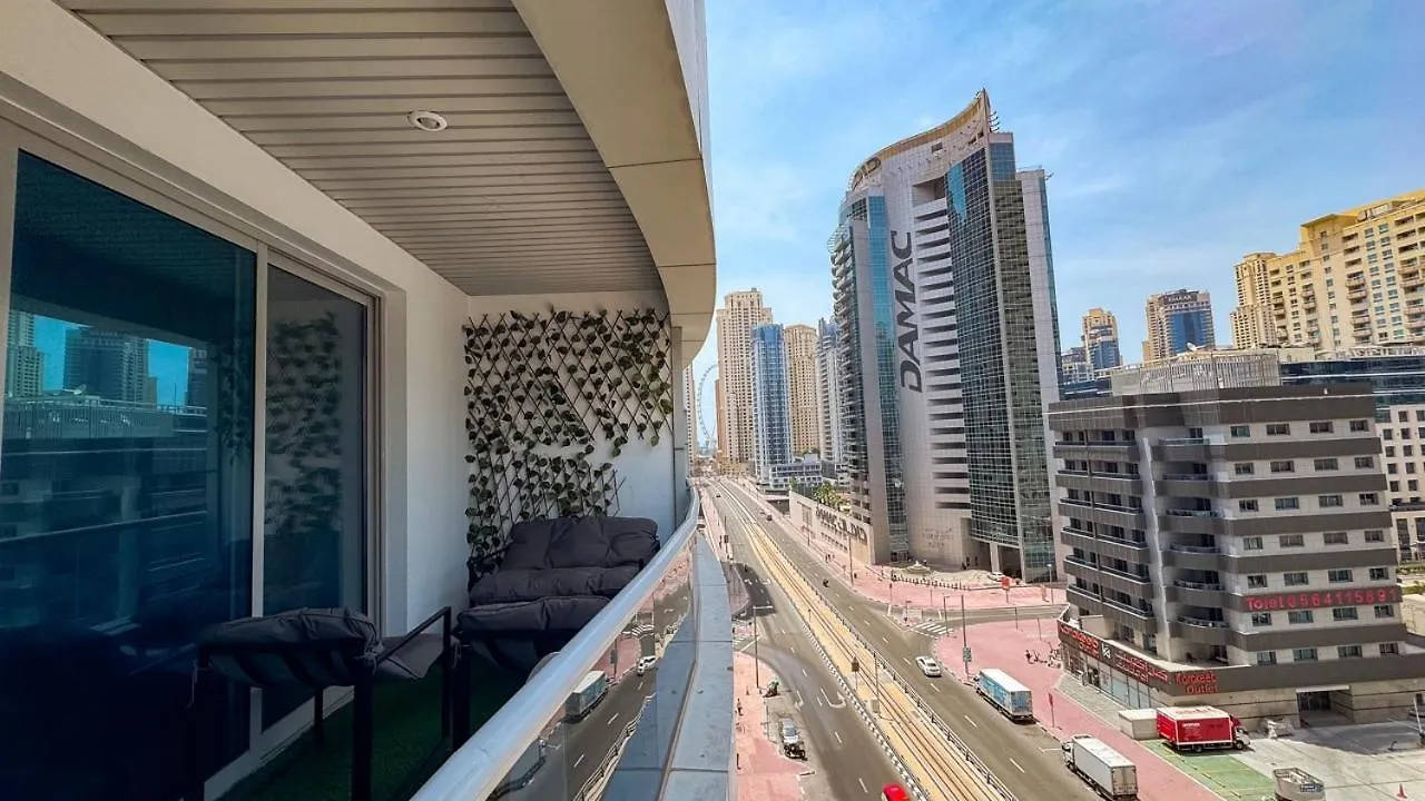 Dubai Marina - 1Bhk Modish Apartment