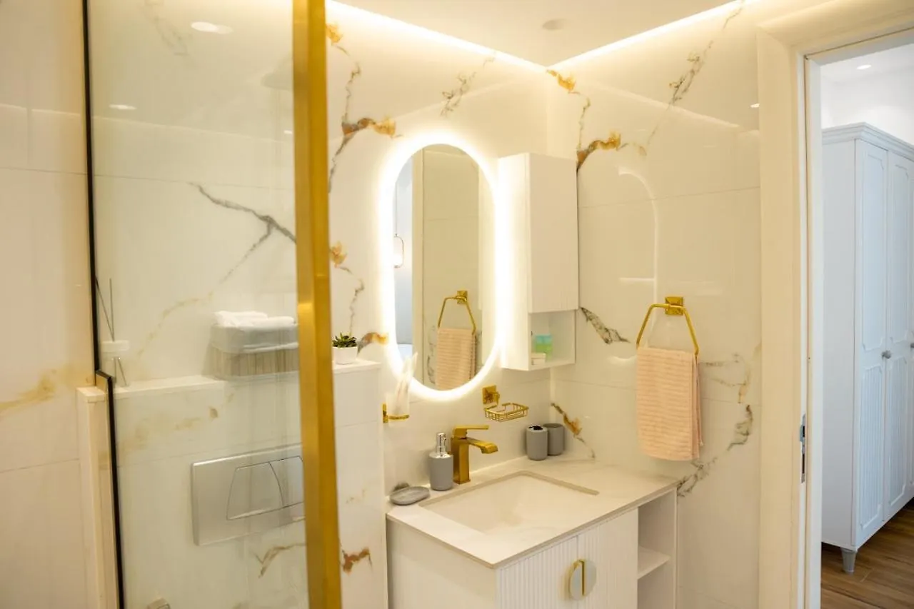 Dubai Marina - 1Bhk Modish Apartment